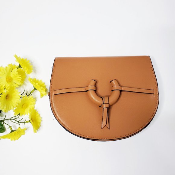 Zara Handbags - NWT Zara Medium Crossbody Bag With Flap